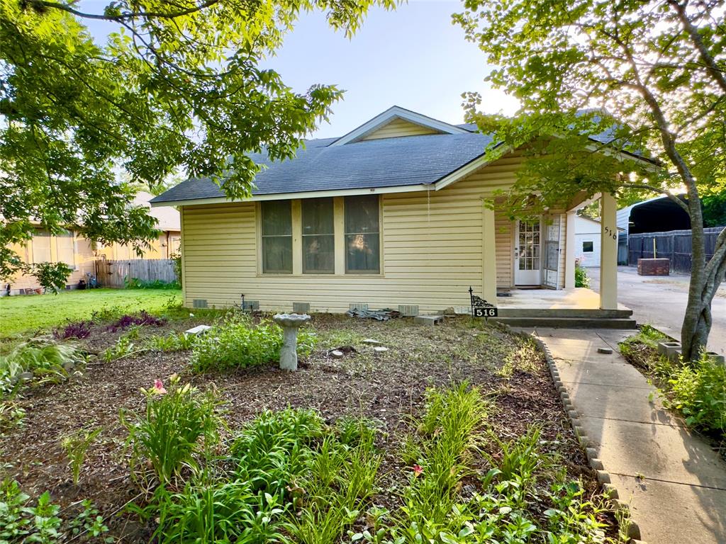 516 S Pecan Avenue
