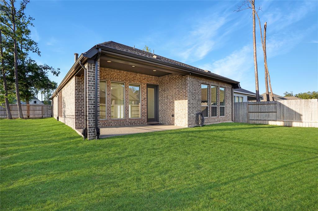 15906 Golden Trails Court, Conroe, Texas image 34