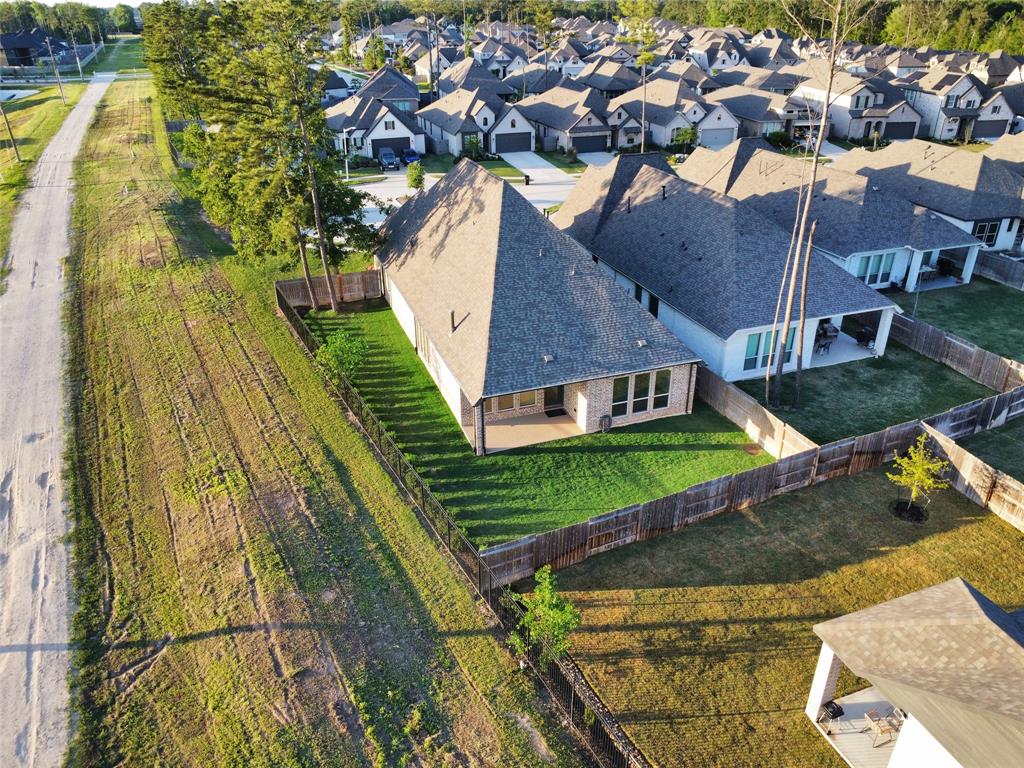 15906 Golden Trails Court, Conroe, Texas image 35