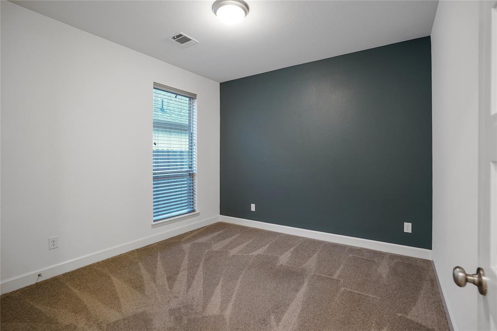 15906 Golden Trails Court, Conroe, Texas image 16