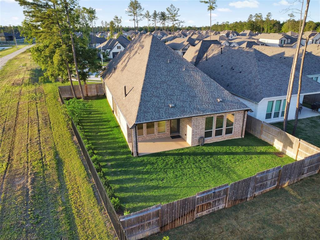 15906 Golden Trails Court, Conroe, Texas image 36