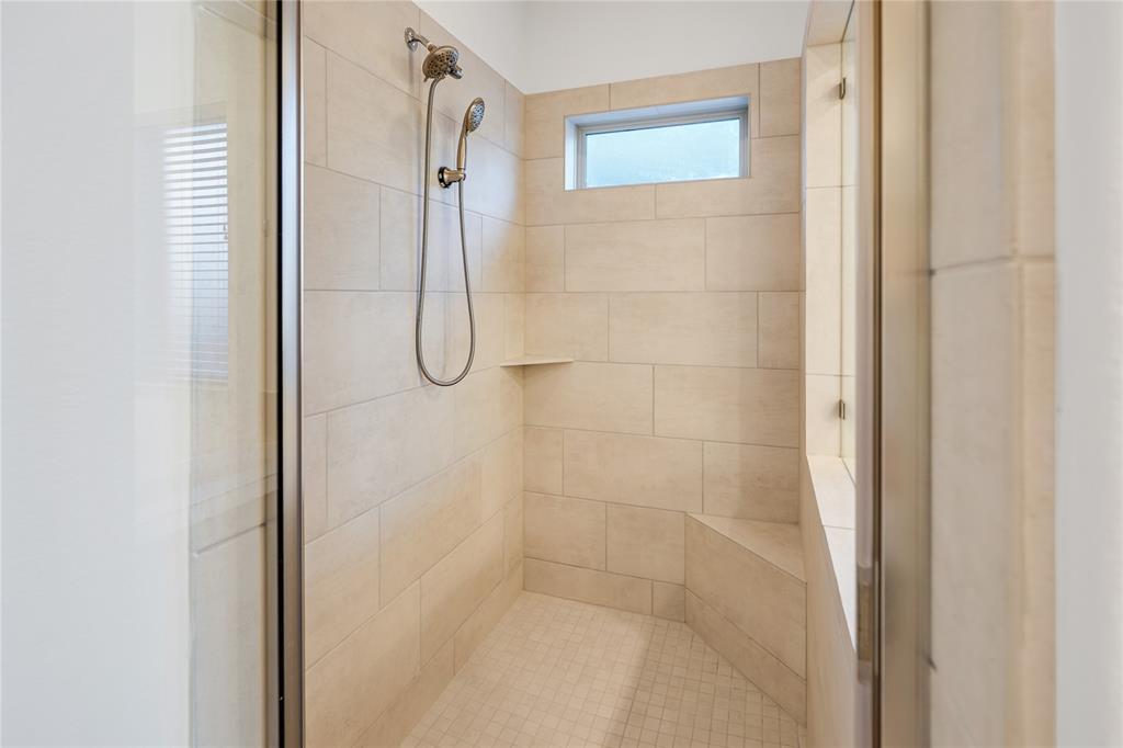 15906 Golden Trails Court, Conroe, Texas image 29