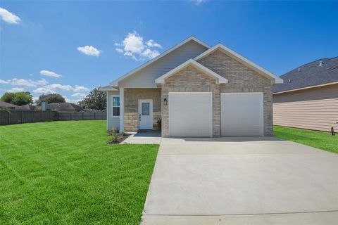 A home in Bay City