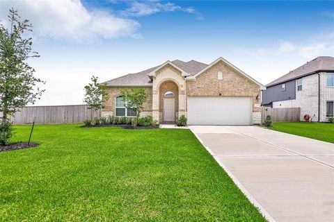 Single Family Residence in Mont Belvieu TX 11107 Youngquist Dr Dr.jpg