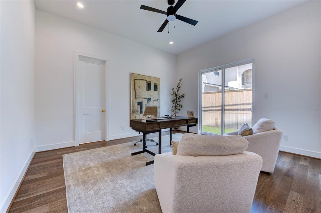 Houston, Texas 77055, United States, 3 Bedrooms Bedrooms, ,3 BathroomsBathrooms,Residential,Active,180173