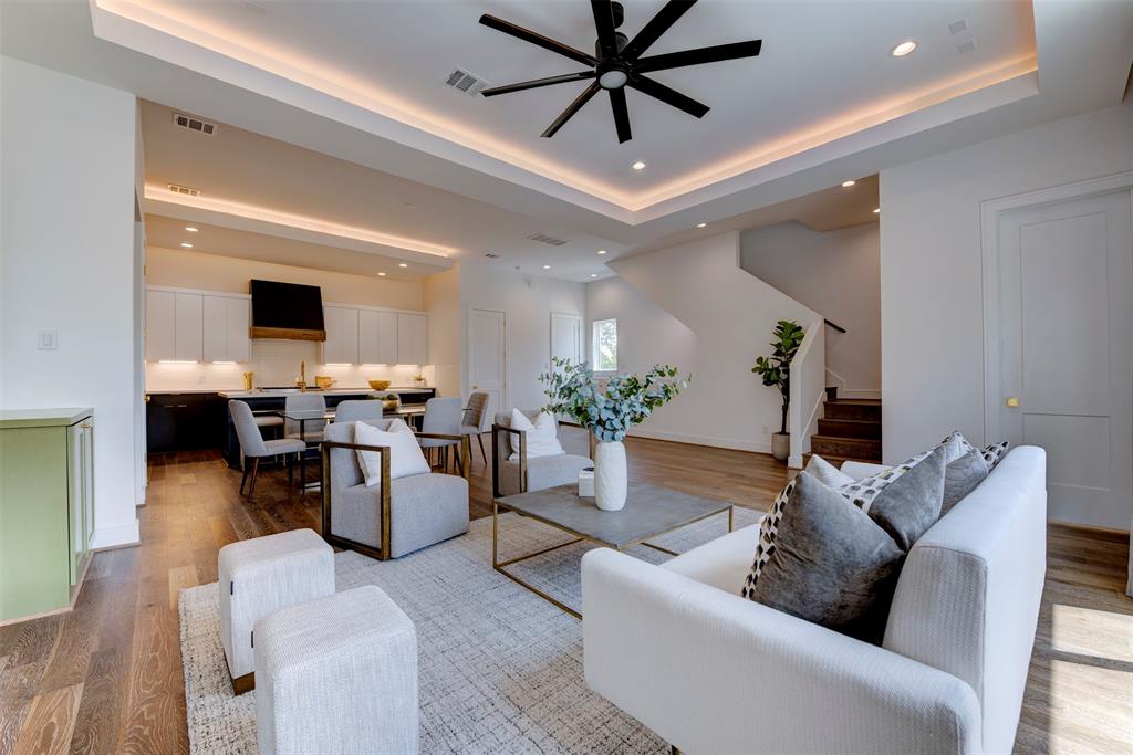 Houston, Texas 77055, United States, 3 Bedrooms Bedrooms, ,3 BathroomsBathrooms,Residential,Active,180173