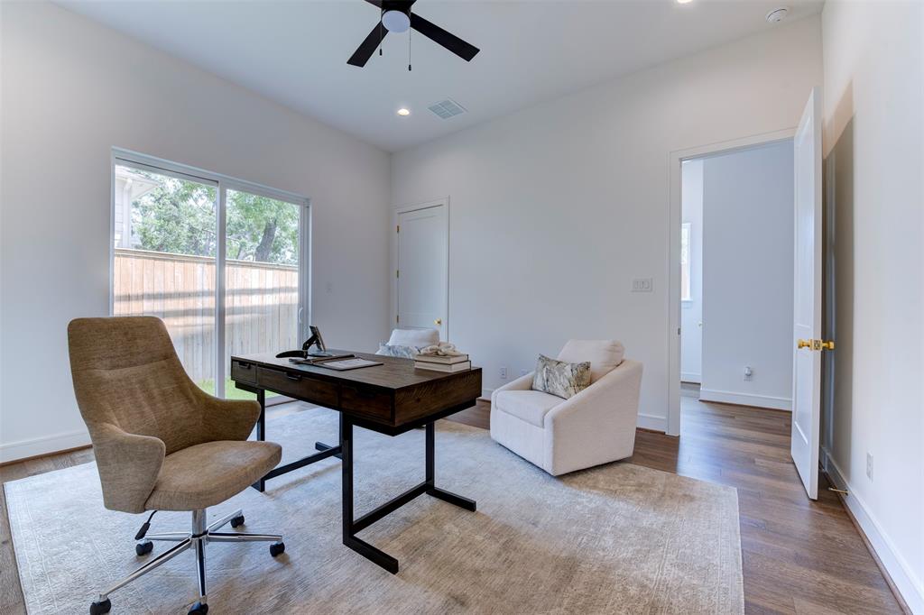 Houston, Texas 77055, United States, 3 Bedrooms Bedrooms, ,3 BathroomsBathrooms,Residential,Active,180173