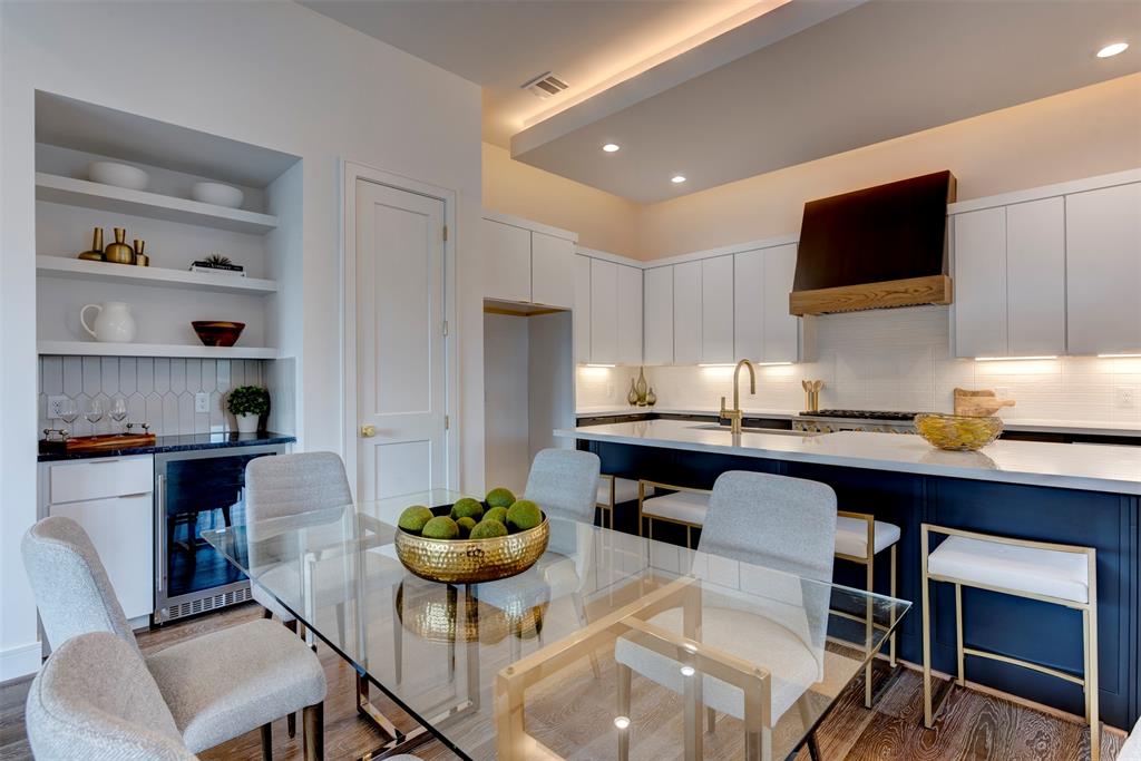 Houston, Texas 77055, United States, 3 Bedrooms Bedrooms, ,3 BathroomsBathrooms,Residential,Active,180173