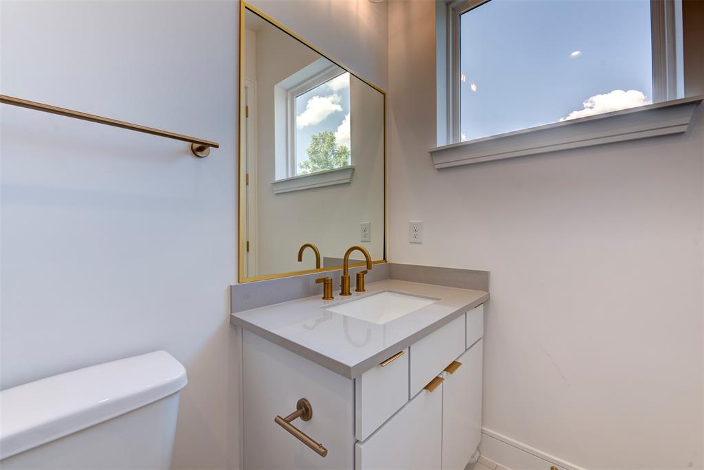 Houston, Texas 77055, United States, 3 Bedrooms Bedrooms, ,3 BathroomsBathrooms,Residential,Active,180173