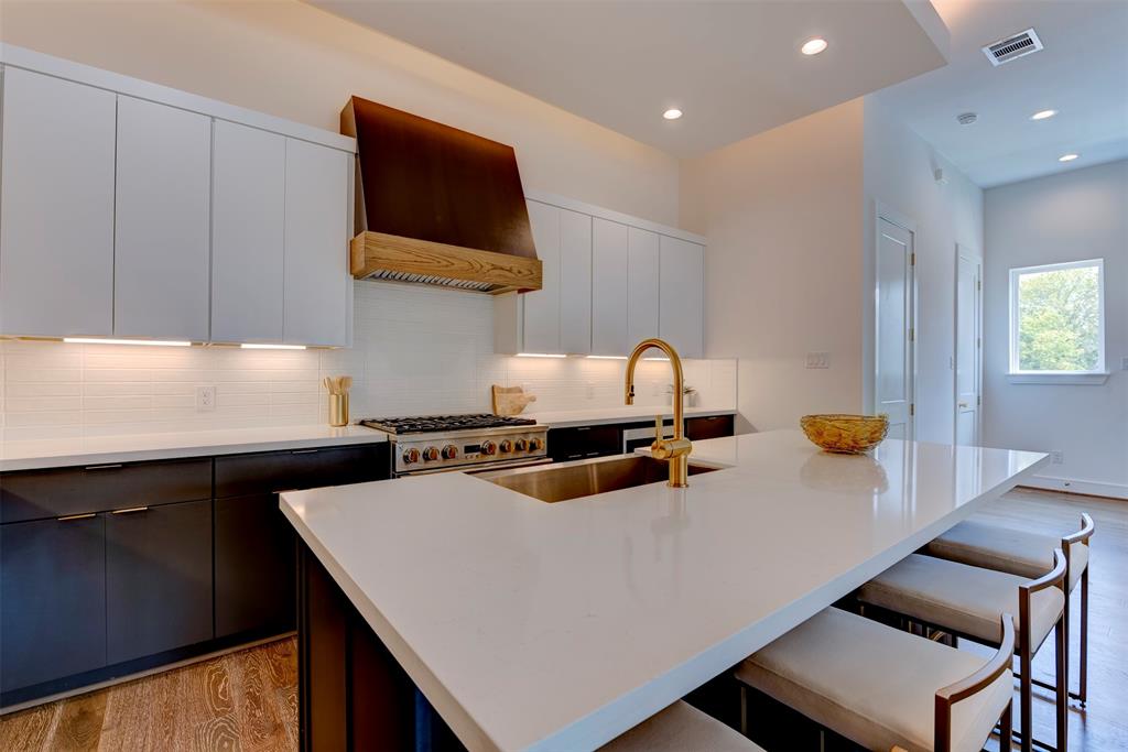 Houston, Texas 77055, United States, 3 Bedrooms Bedrooms, ,3 BathroomsBathrooms,Residential,Active,180173