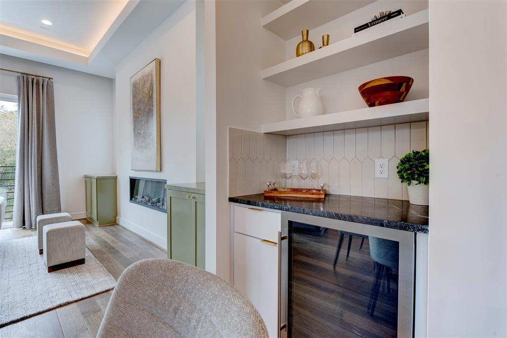 Houston, Texas 77055, United States, 3 Bedrooms Bedrooms, ,3 BathroomsBathrooms,Residential,Active,180173