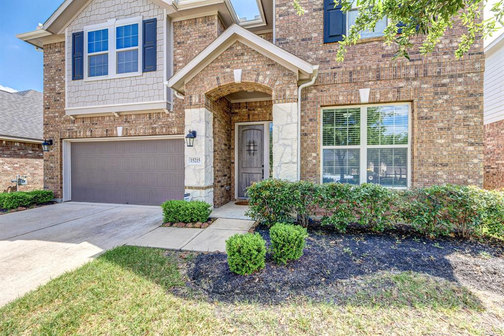 15215 Holloway Hills Trail
