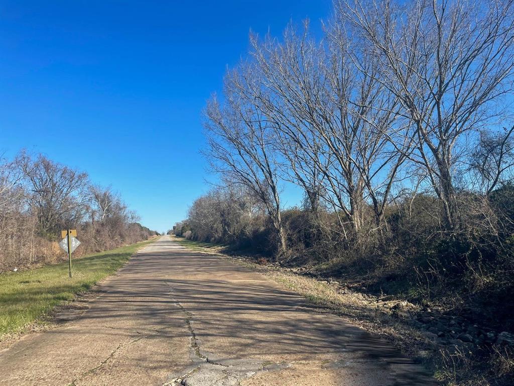 TR 6C Private Road, Weimar, Texas image 3