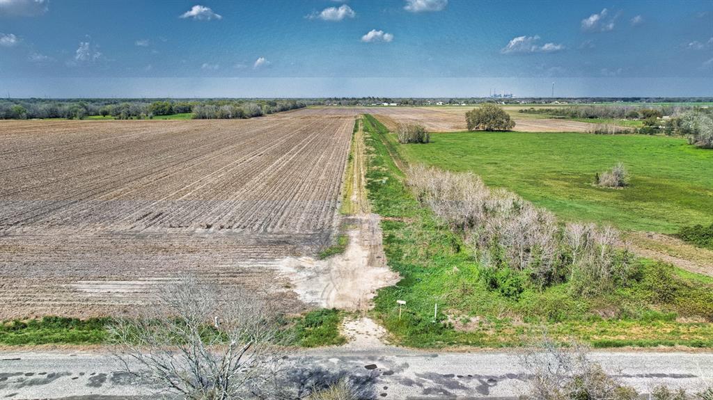 000 Davis Estate Road, Needville, Texas image 6