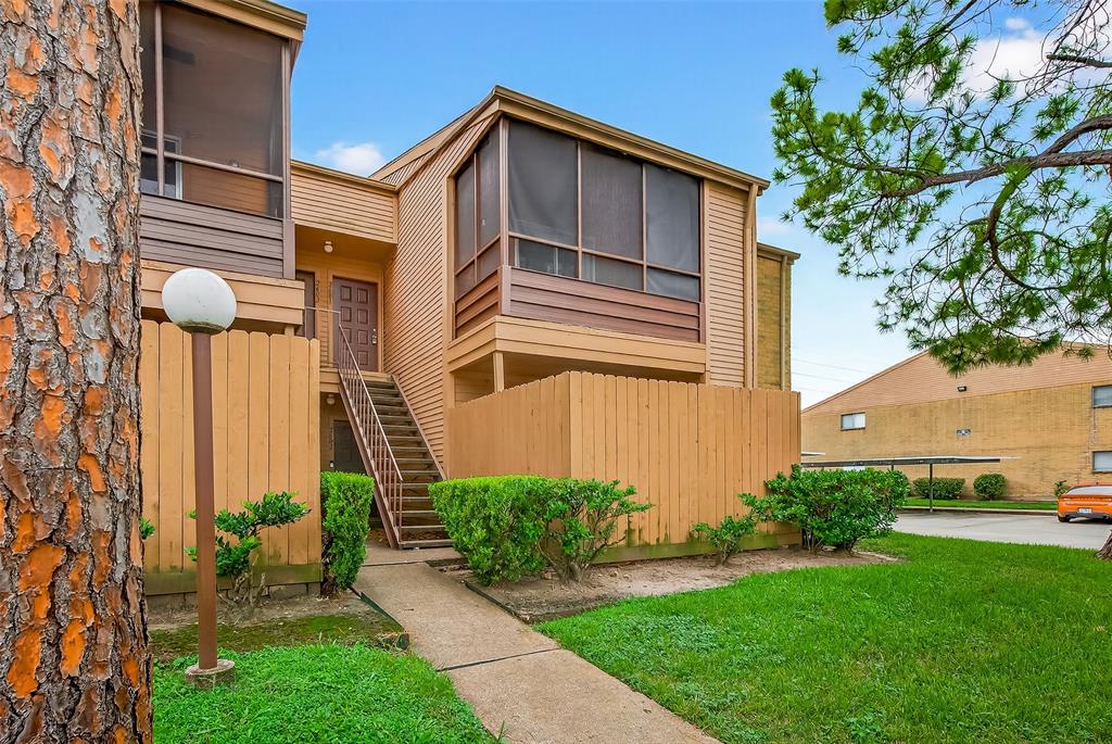 10555 Turtlewood Court 2601