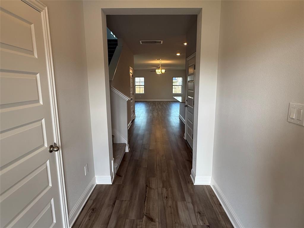 4329 West Bayou Maison Circle, Dickinson, Texas image 3