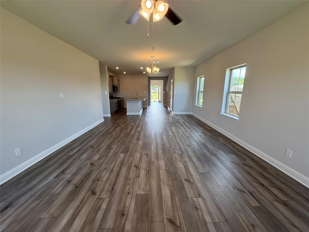 4329 West Bayou Maison Circle, Dickinson, Texas image 7