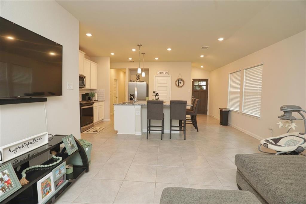 2051 W Darlington Oak Court, Conroe, Texas image 7