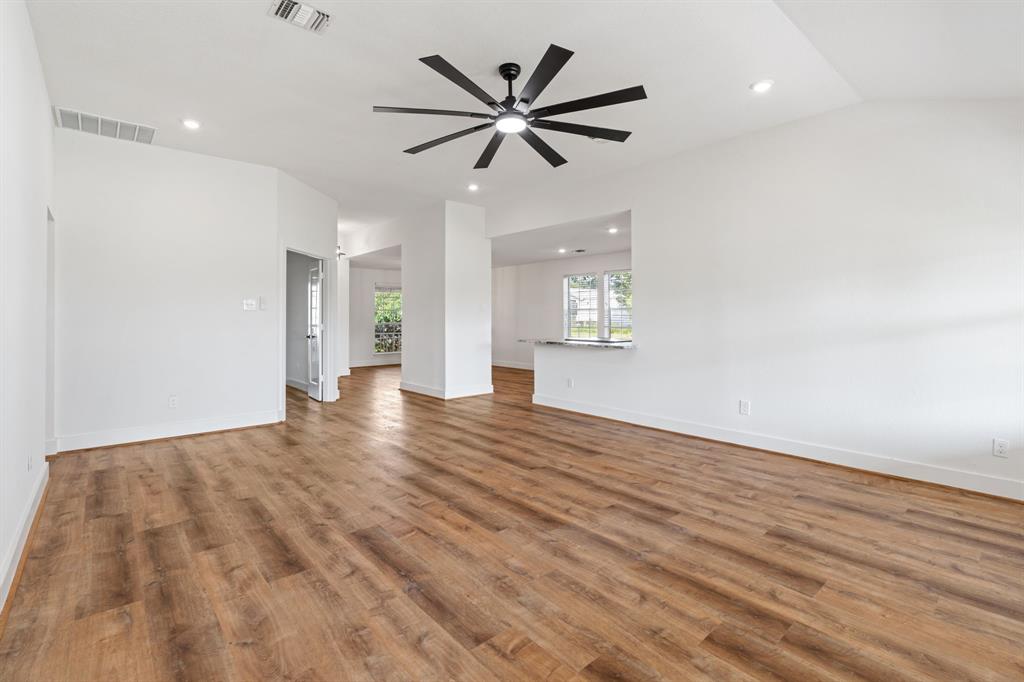 6698 Fm 2187 Road, Sealy, Texas image 14