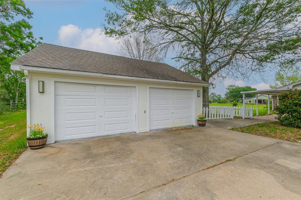 6698 Fm 2187 Road, Sealy, Texas image 5