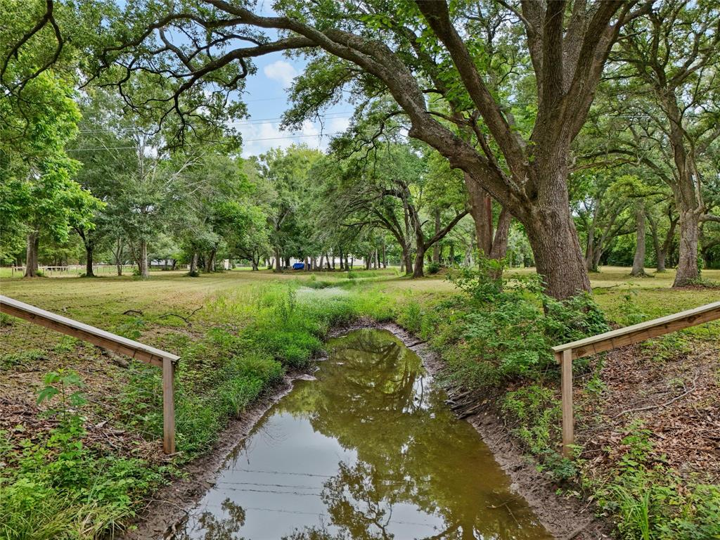 14901 W 1st Street, Santa Fe, Texas image 6