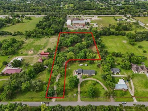 Vacant Land For Sale - 14901 W 1st Street<br/> Santa Fe, TX 77517