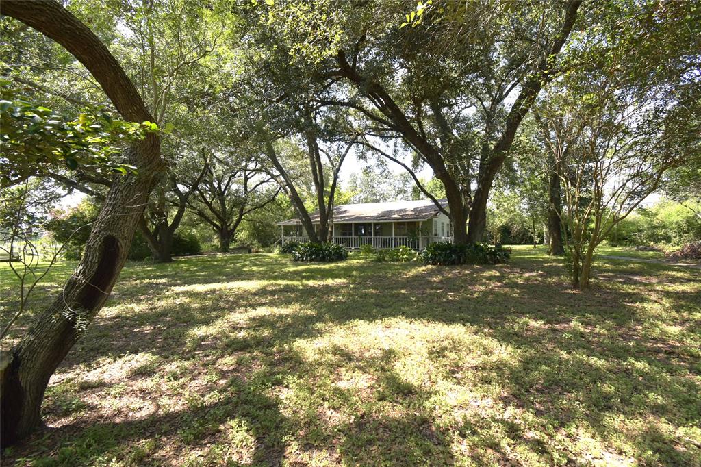 39028 Whites Chapel Road, Pattison, Texas image 3