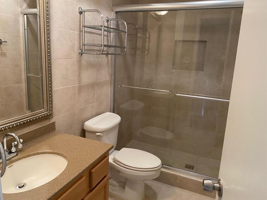 2100 Tanglewilde Street #171, Houston, Texas image 19