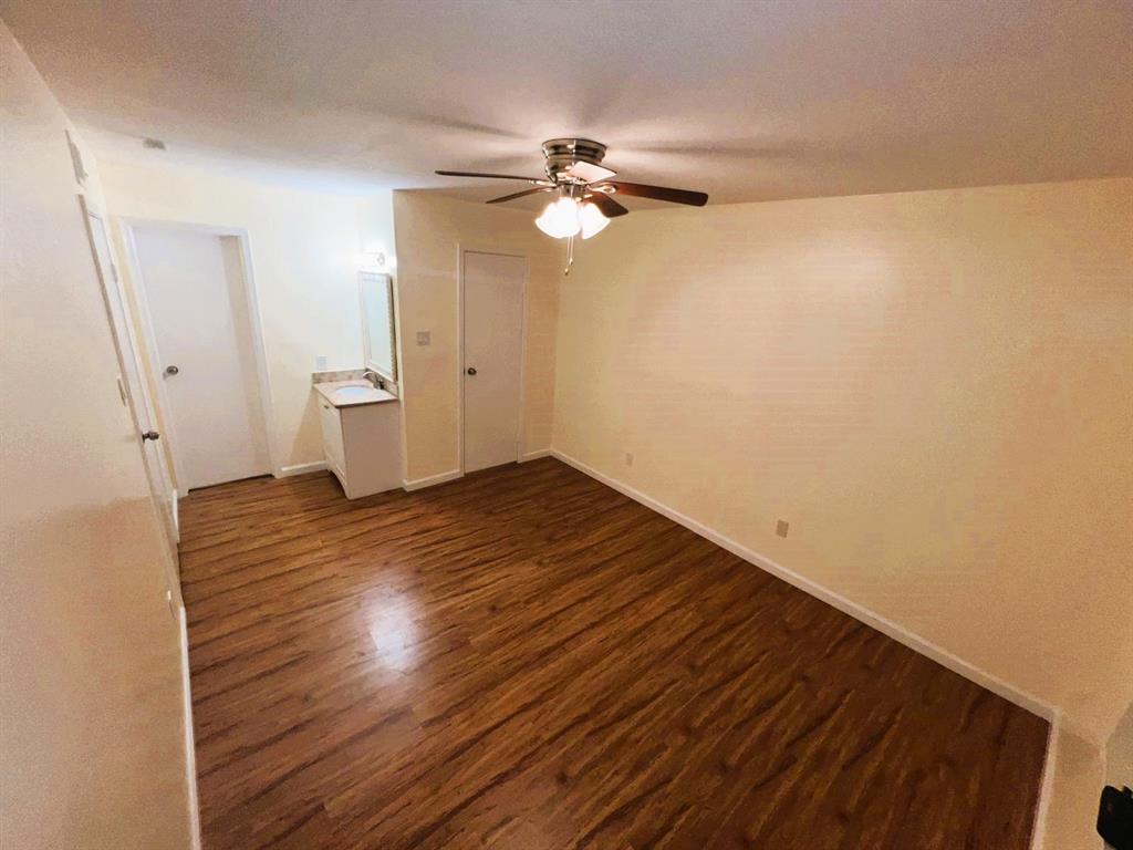 2750 Holly Hall Street #1612, Houston, Texas image 10