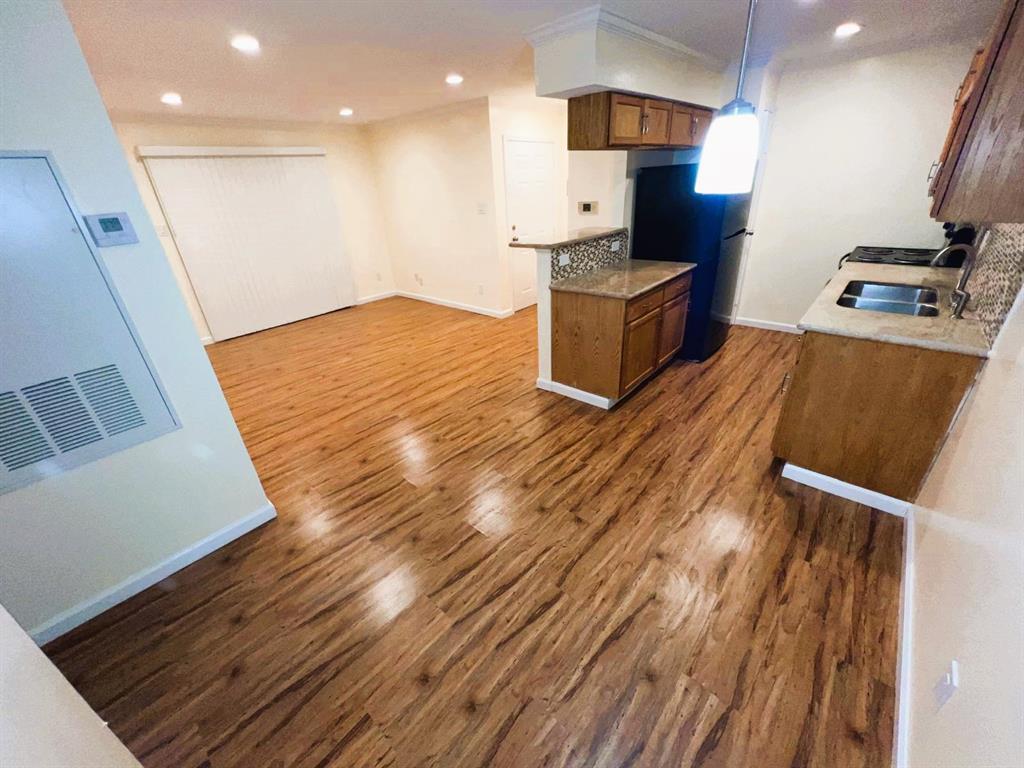 2750 Holly Hall Street #1612, Houston, Texas image 2