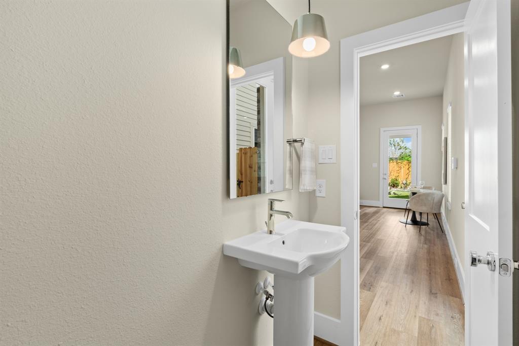 5622 Bertellis Lane, Houston, Texas image 22