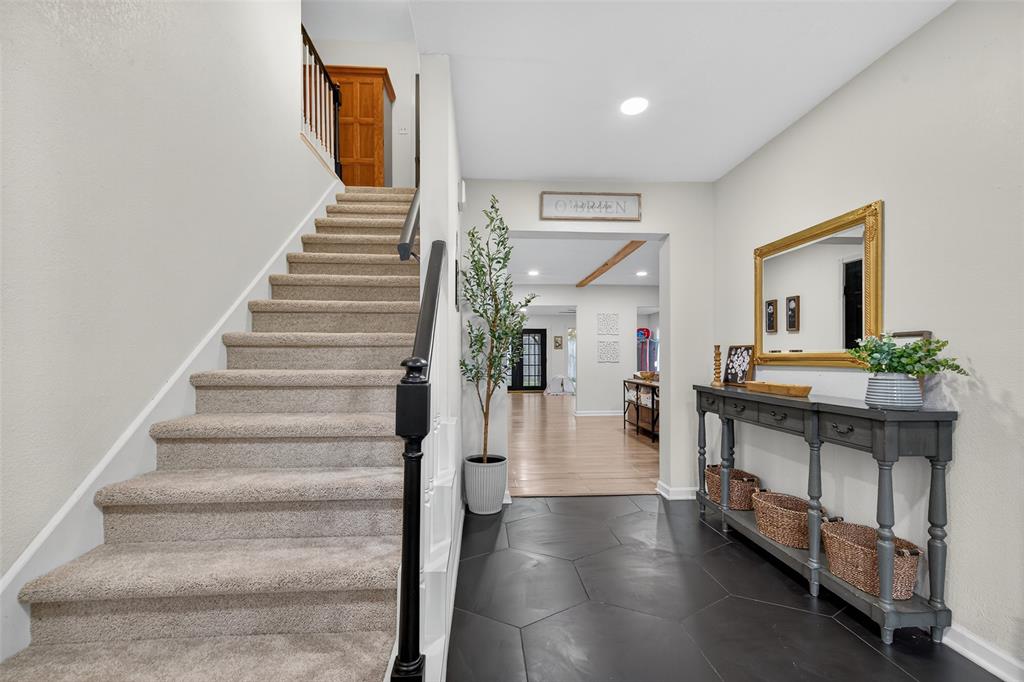 610 Aldersgate Court