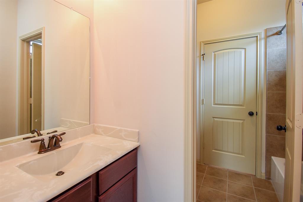 2614 Palm Harbour Drive, Missouri City, Texas image 28