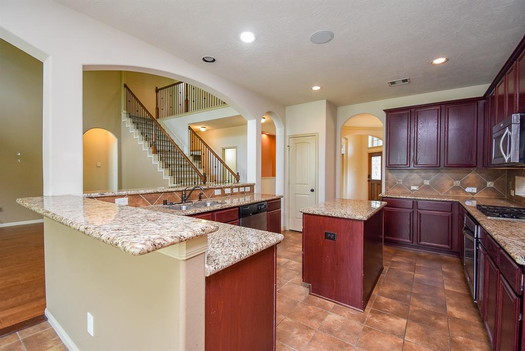 2614 Palm Harbour Drive, Missouri City, Texas image 14