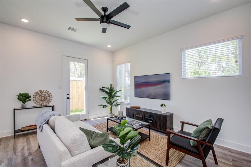 5815 Highland Sky Lane, Houston, Texas image 6