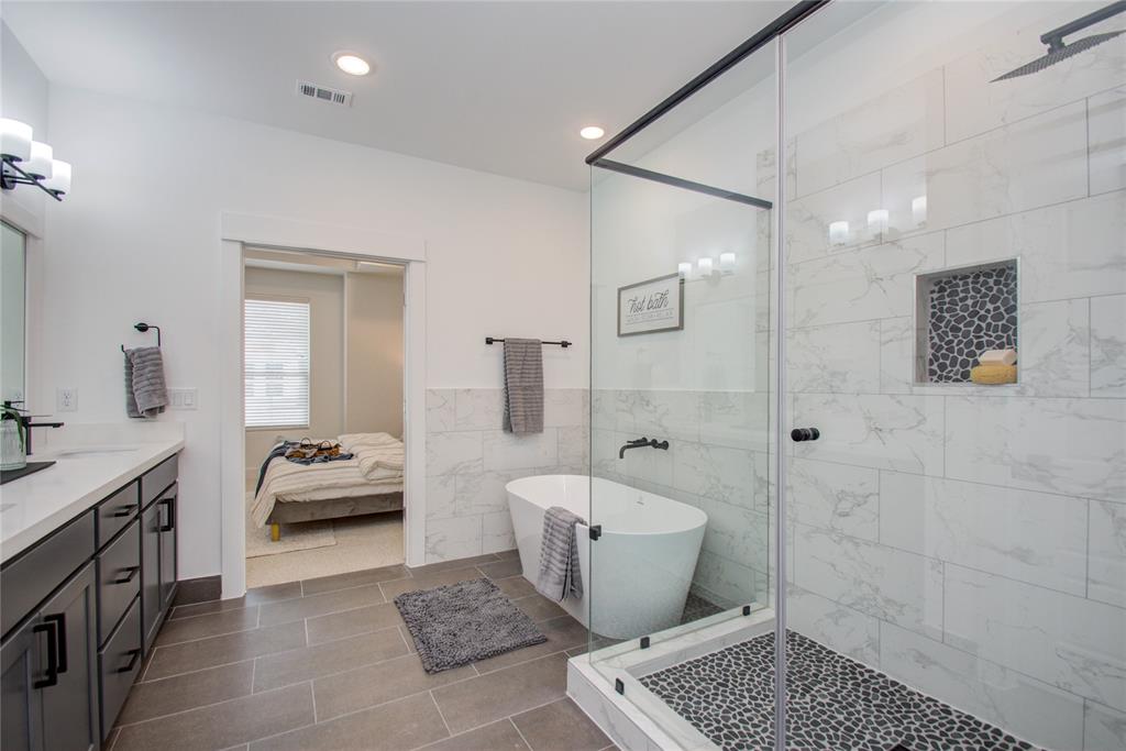 5815 Highland Sky Lane, Houston, Texas image 30