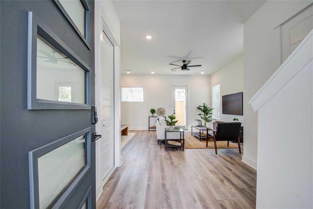 5815 Highland Sky Lane, Houston, Texas image 2