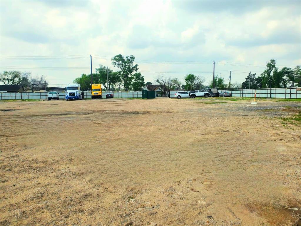 108 Cedar Lane, Channelview, Texas image 12
