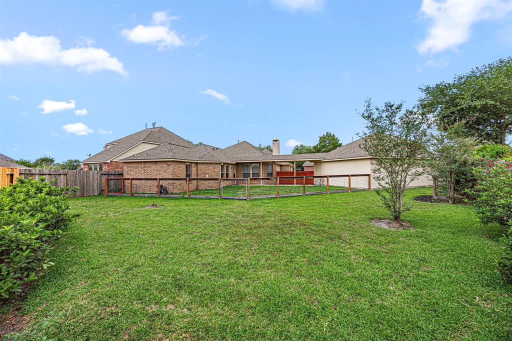 19802 Shore Meadows Lane, Richmond, Texas image 32
