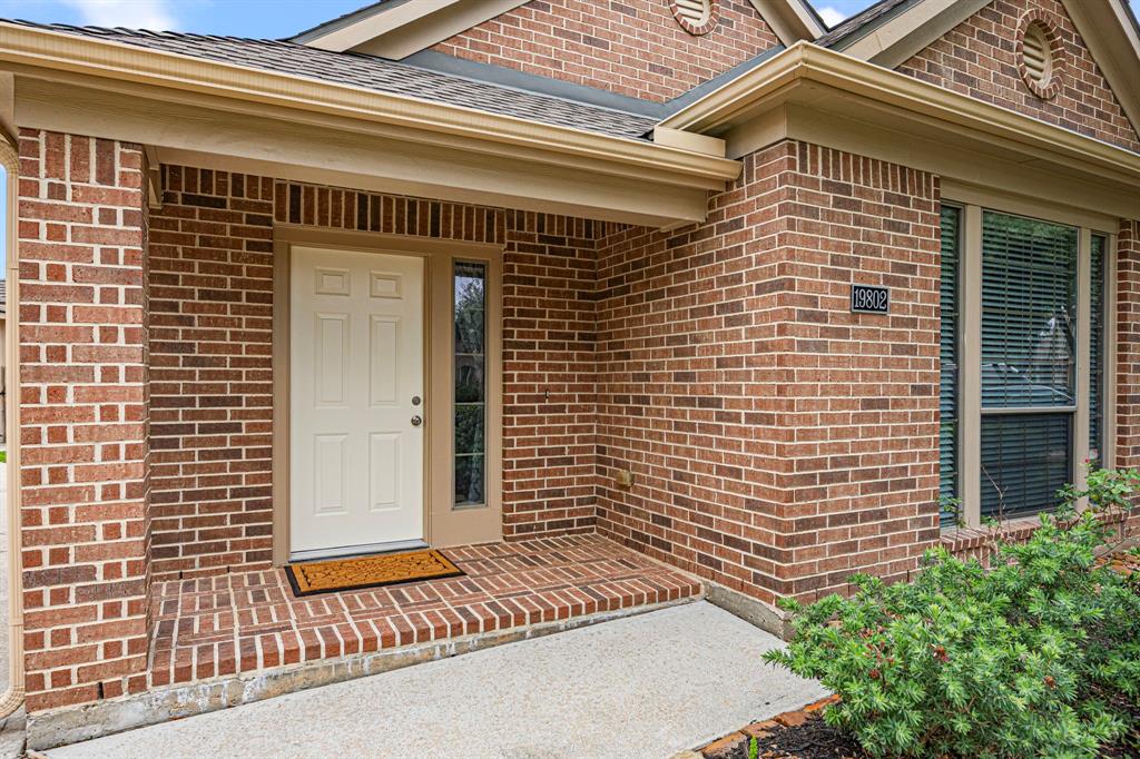 19802 Shore Meadows Lane, Richmond, Texas image 4