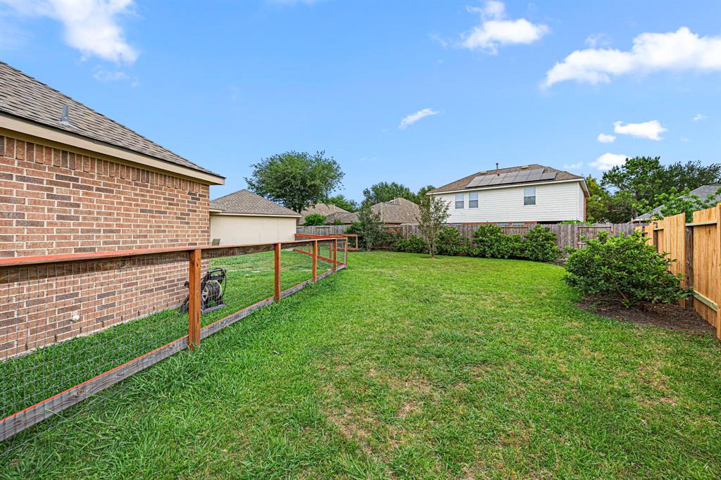 19802 Shore Meadows Lane, Richmond, Texas image 30