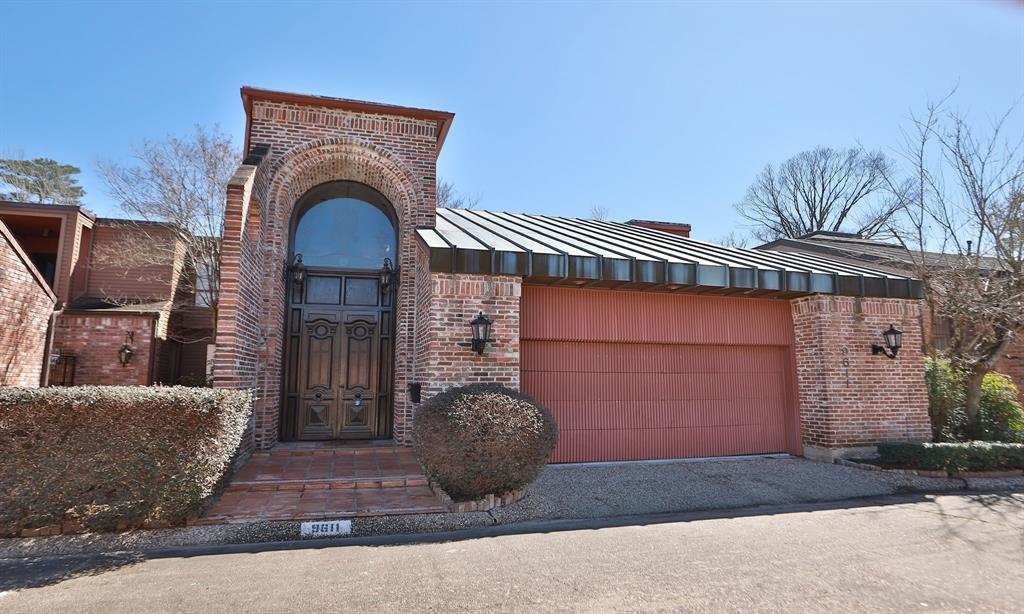 9611 Bayou Brook Street