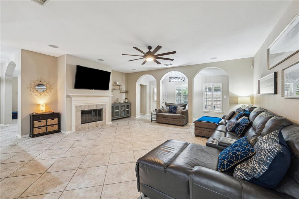 26311 Shady Walk Lane, Katy, Texas image 8