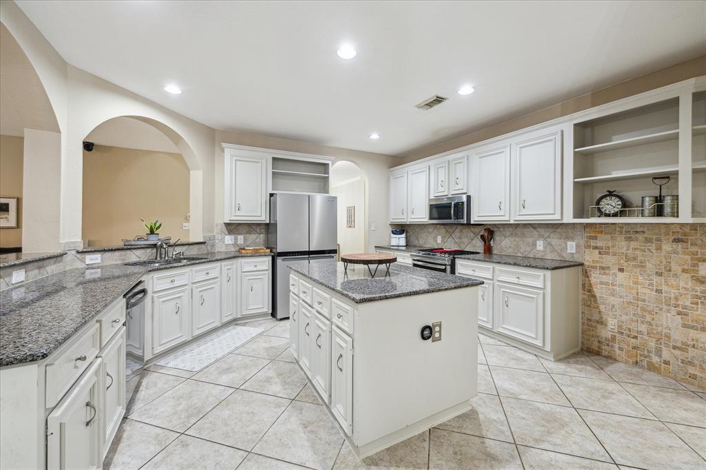 26311 Shady Walk Lane, Katy, Texas image 10