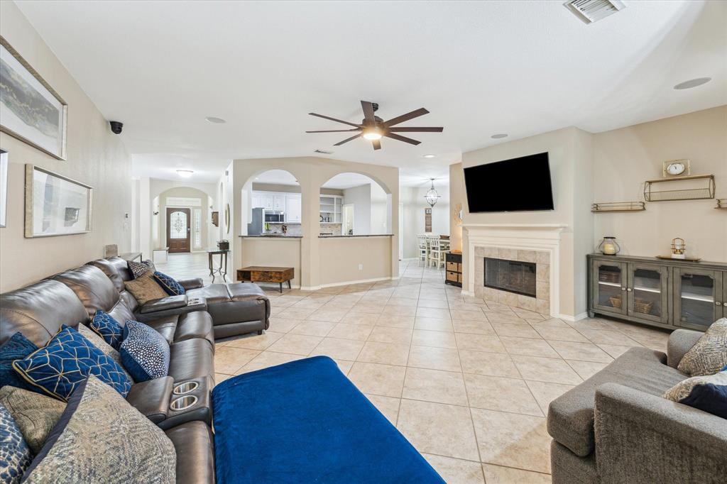 26311 Shady Walk Lane, Katy, Texas image 9