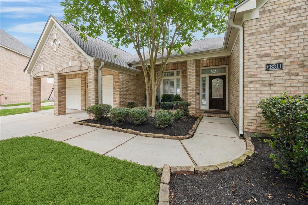 26311 Shady Walk Lane, Katy, Texas image 4