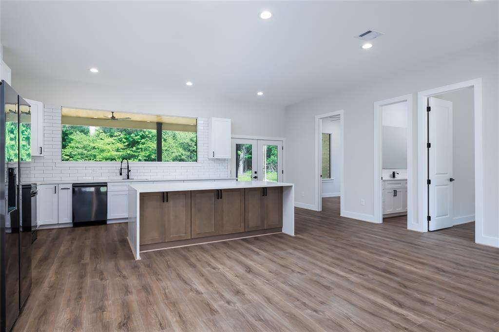 354 Peach Point Lane