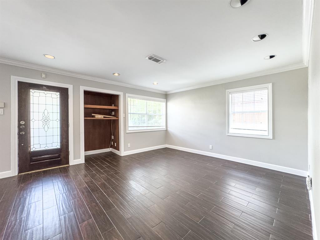 4525 Maple Street, Bellaire, Texas image 7