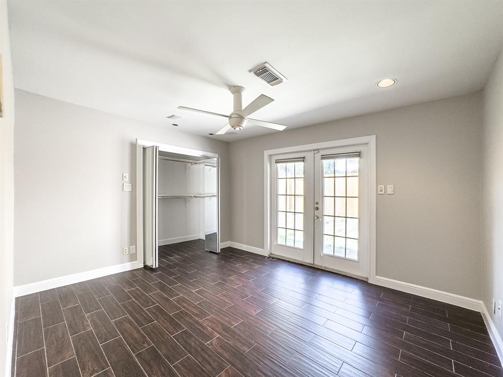 4525 Maple Street, Bellaire, Texas image 23
