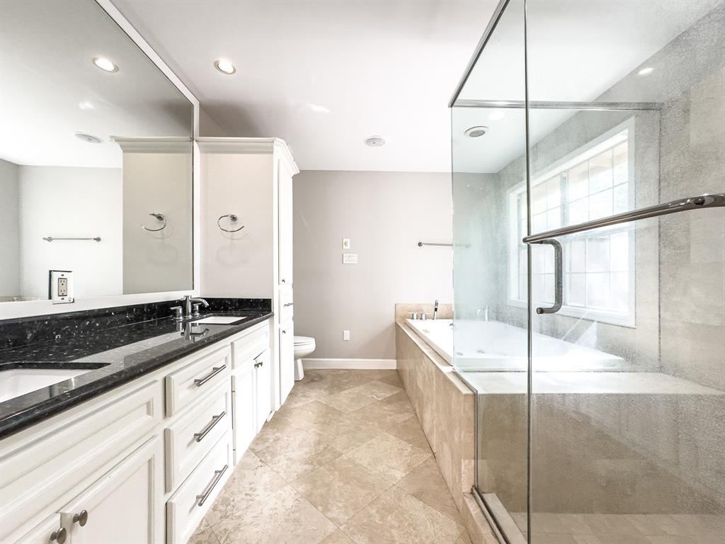 4525 Maple Street, Bellaire, Texas image 18